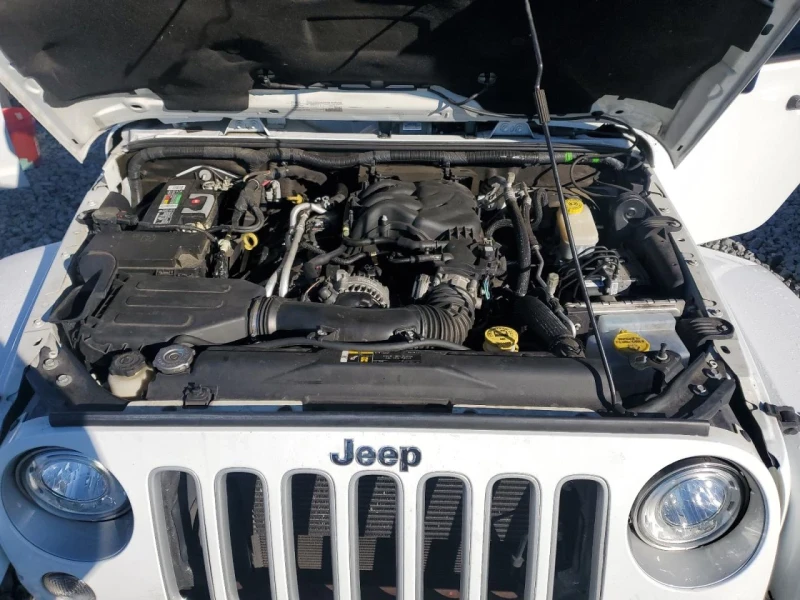 Jeep Wrangler, снимка 12 - Автомобили и джипове - 49567564