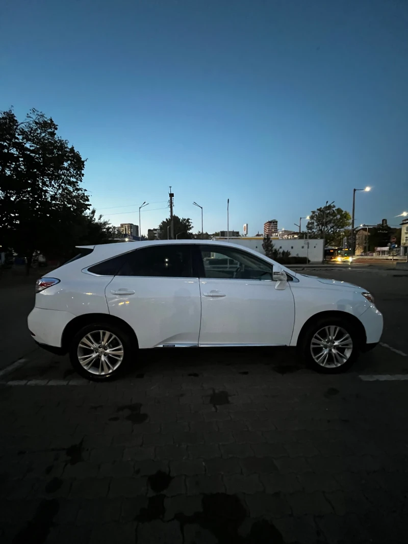 Lexus RX 450h, снимка 3 - Автомобили и джипове - 51827799