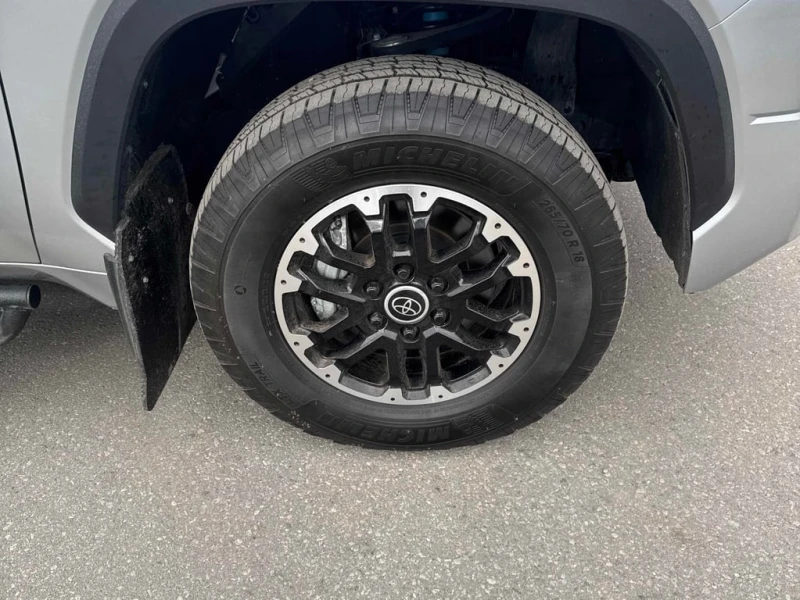 Toyota Tundra * Limited Hybrid * CARFAX * ЦЕНА ДО БГ, снимка 7 - Автомобили и джипове - 52834667