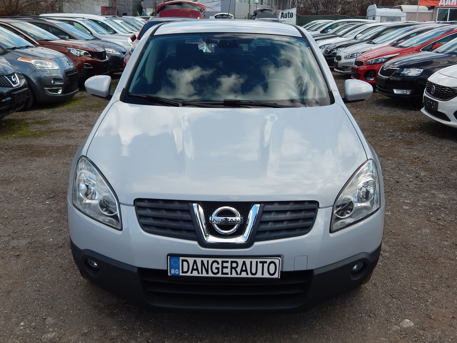 Nissan Qashqai 2.0DCI* 4X4* АВТОМАТИК*  - изображение 2