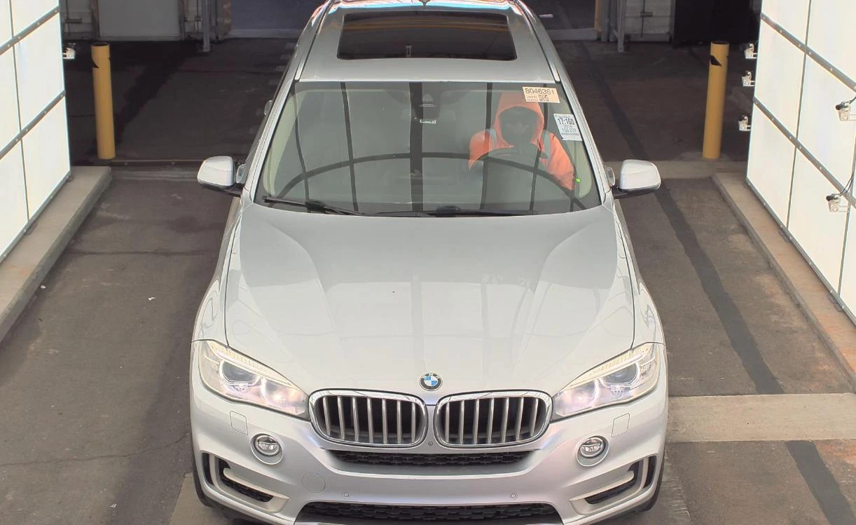 BMW X5 xDrive50i* Harman/Kardon* Подгрев* Панорама* М.точ - изображение 2