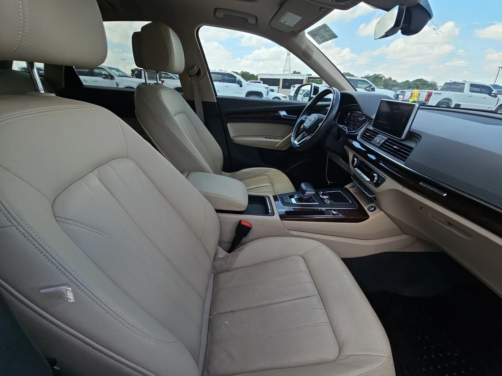 Audi Q5 2.0T* PREMIUM* PLUS* ДИГИТАЛНО* ТАБЛО* 360КАМЕРА*  - изображение 10