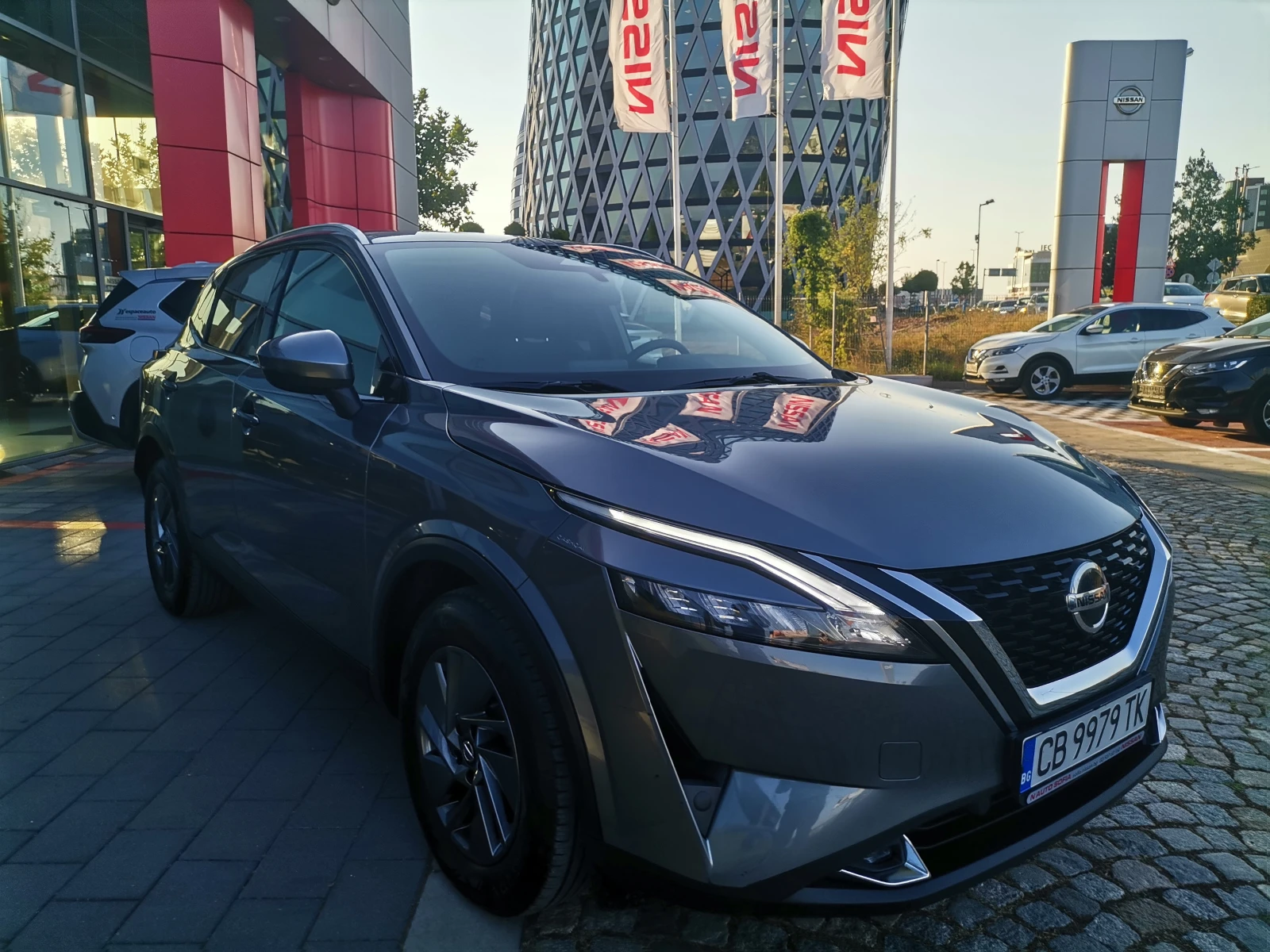 Nissan Qashqai Elegance - изображение 2