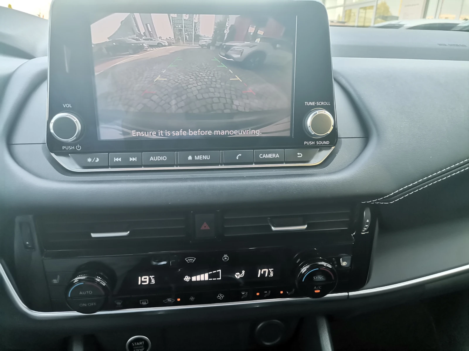 Nissan Qashqai Elegance - изображение 8