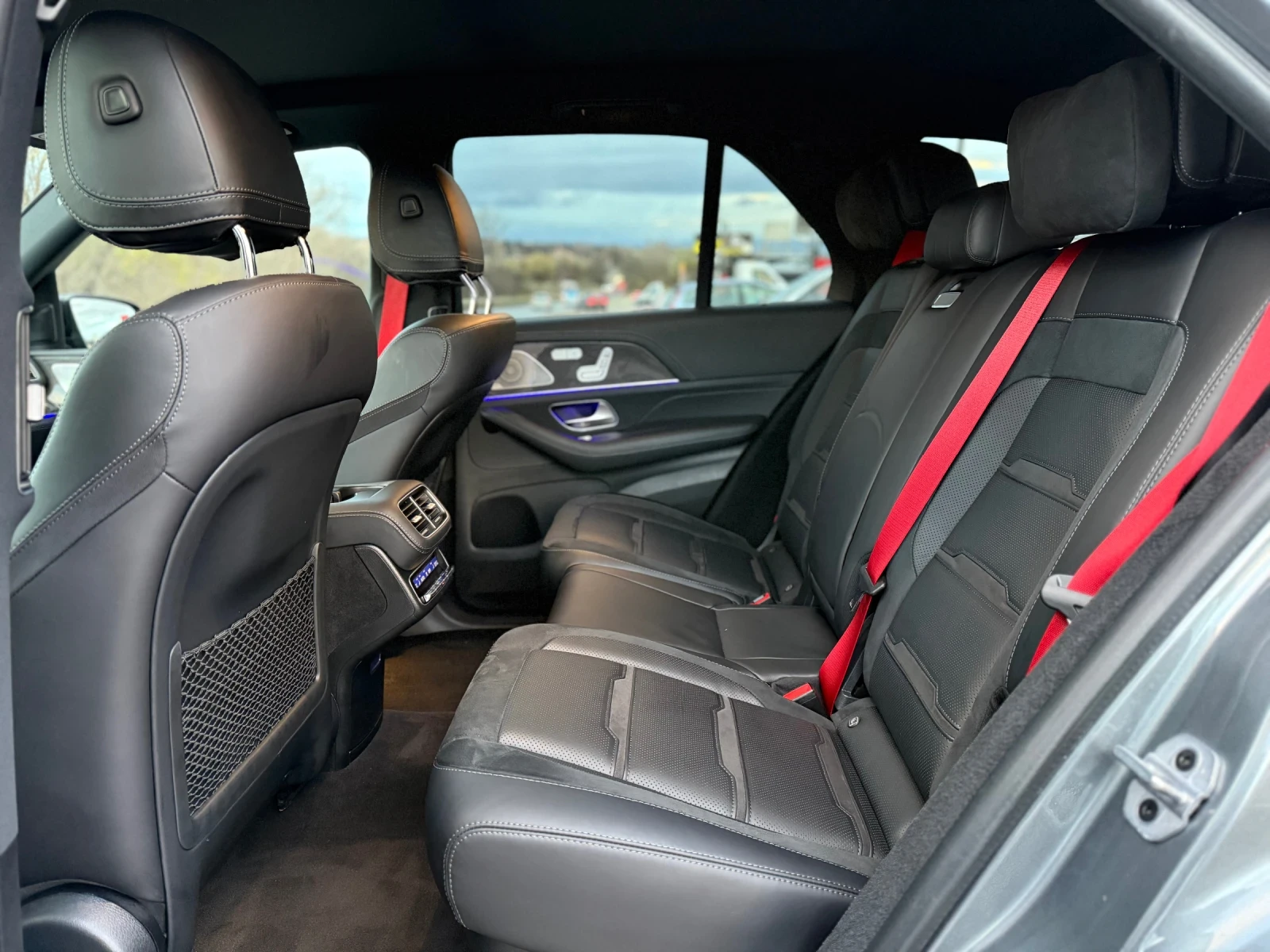 Mercedes-Benz GLE 63 S AMG * 22"* PANO* BURM* 360* HUD* CARBON* DISTR*  | Mobile.bg   15