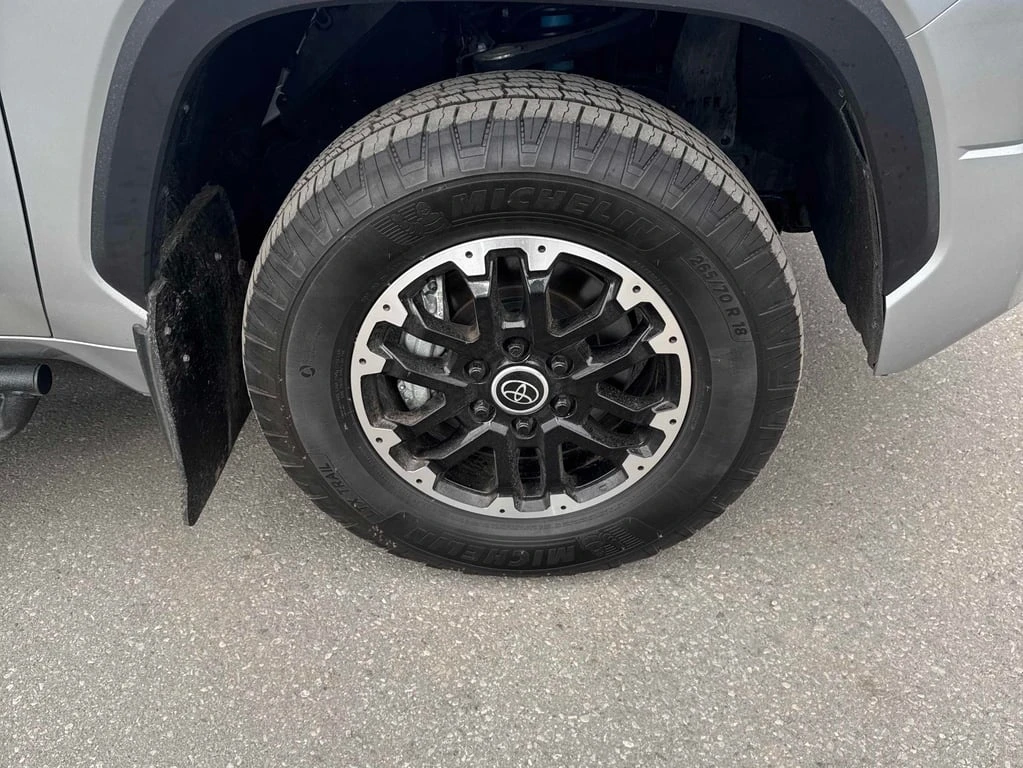 Toyota Tundra * Limited Hybrid * CARFAX * ЦЕНА ДО БГ - изображение 7