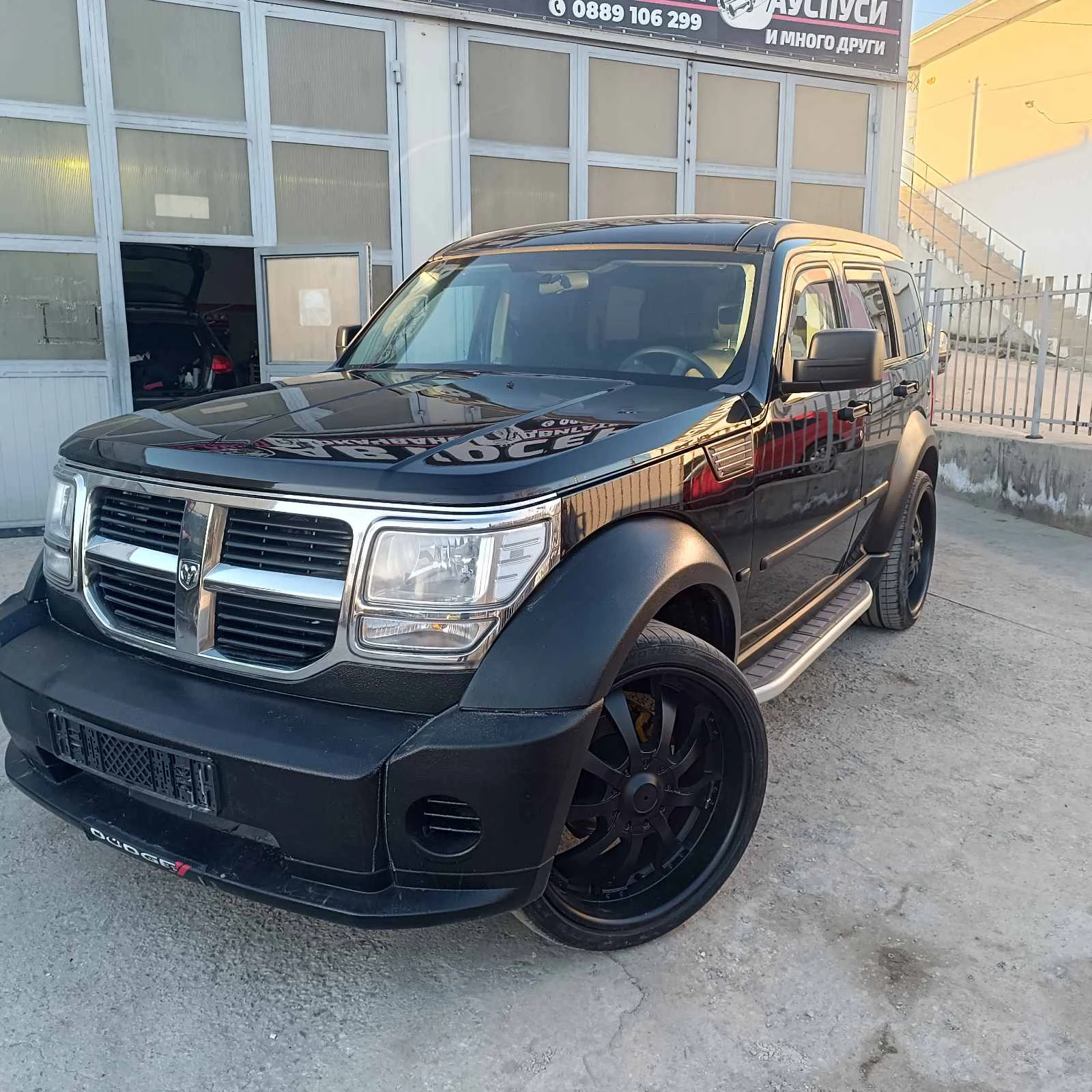 Dodge Nitro, снимка 5 - Автомобили и джипове - 54032165