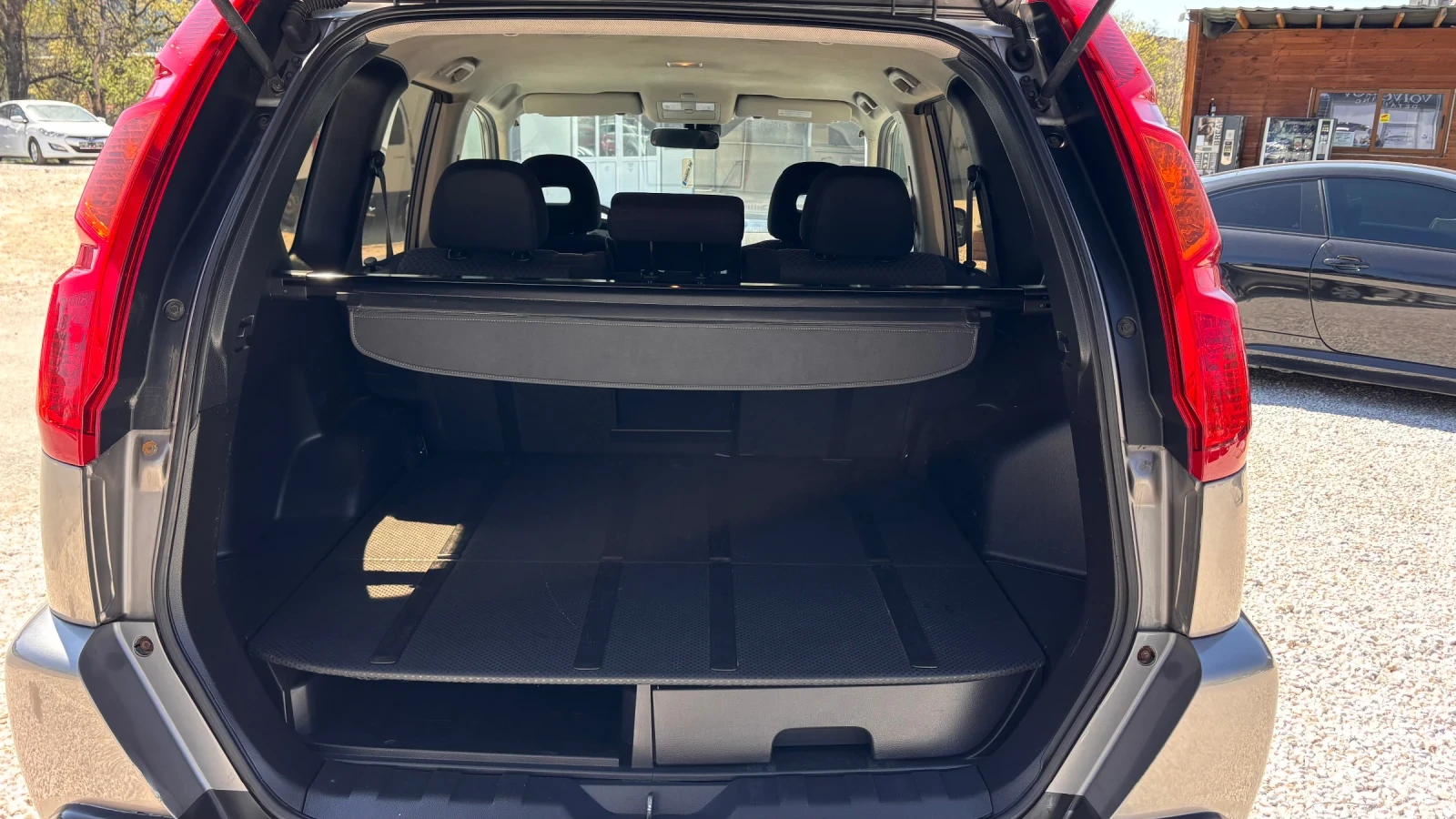 Nissan X-trail Нов внос от Италия 4х4 Автомат, снимка 9 - Автомобили и джипове - 54172779