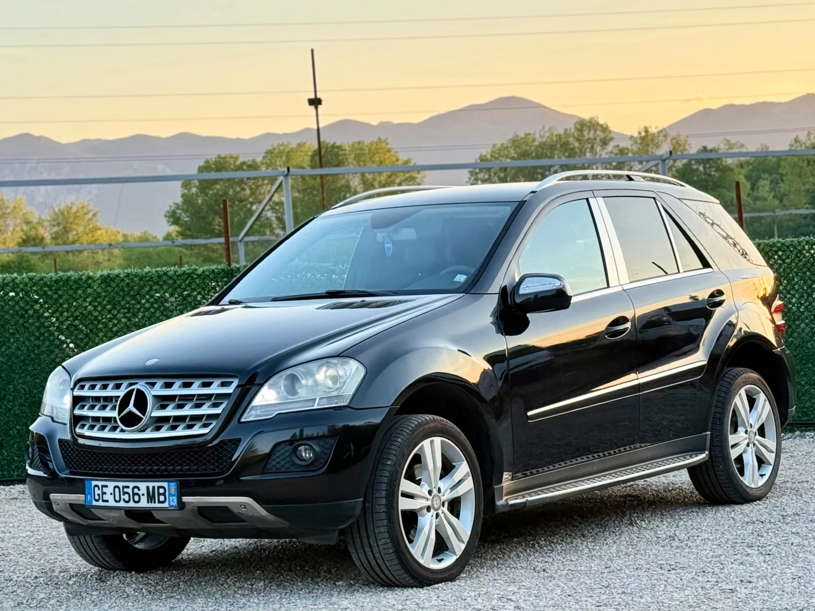 Mercedes-Benz ML 320 CDi FACELIFT, снимка 3 - Автомобили и джипове - 54459383