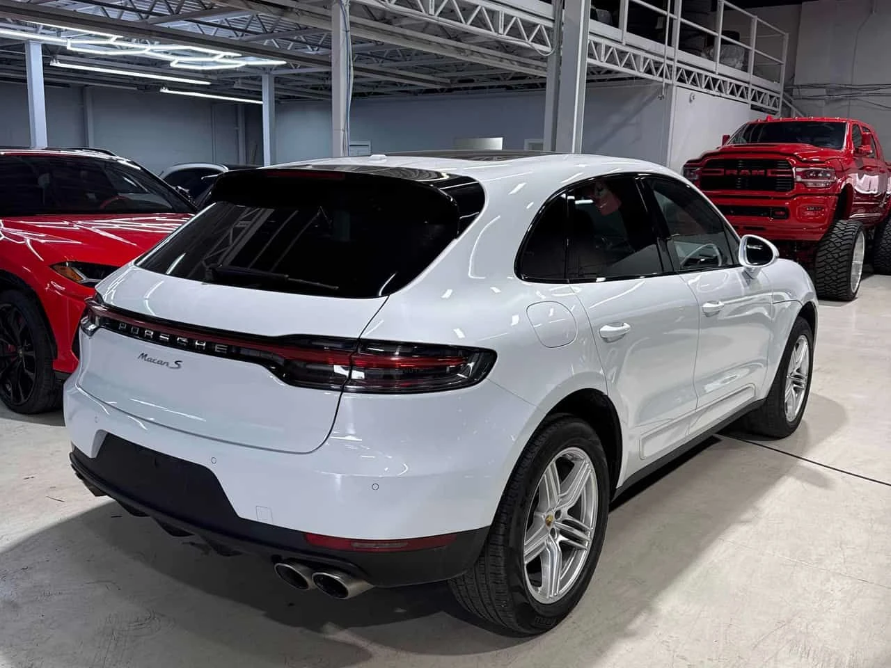 Porsche Macan * S * ПОДГРЕВ* ОБДУХВАНЕ* ПАНОРАМА* , снимка 5 - Автомобили и джипове - 54697022