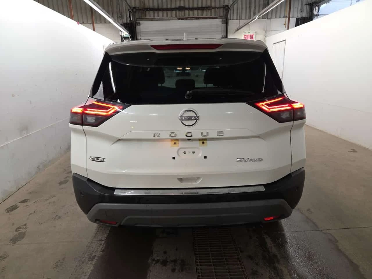 Nissan Rogue * AWD SV * CARFAX * ���� * KEYLESS * ������� | Mobile.bg � ����������� 4
