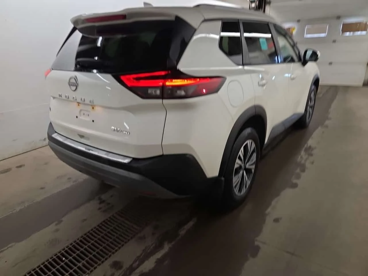 Nissan Rogue * AWD SV * CARFAX * ���� * KEYLESS * ������� | Mobile.bg � ����������� 3