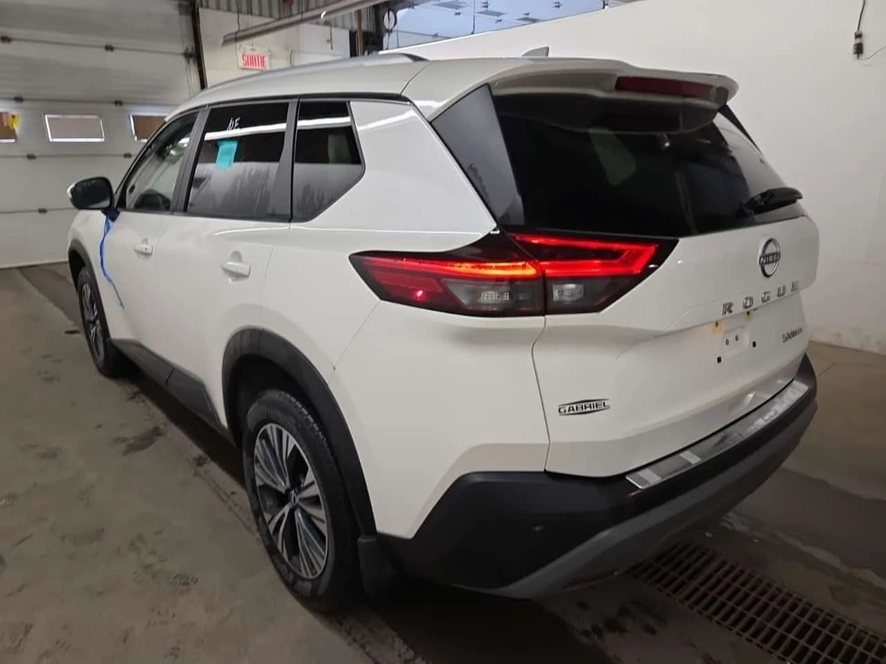 Nissan Rogue * AWD SV * CARFAX * ���� * KEYLESS * ������� | Mobile.bg � ����������� 2