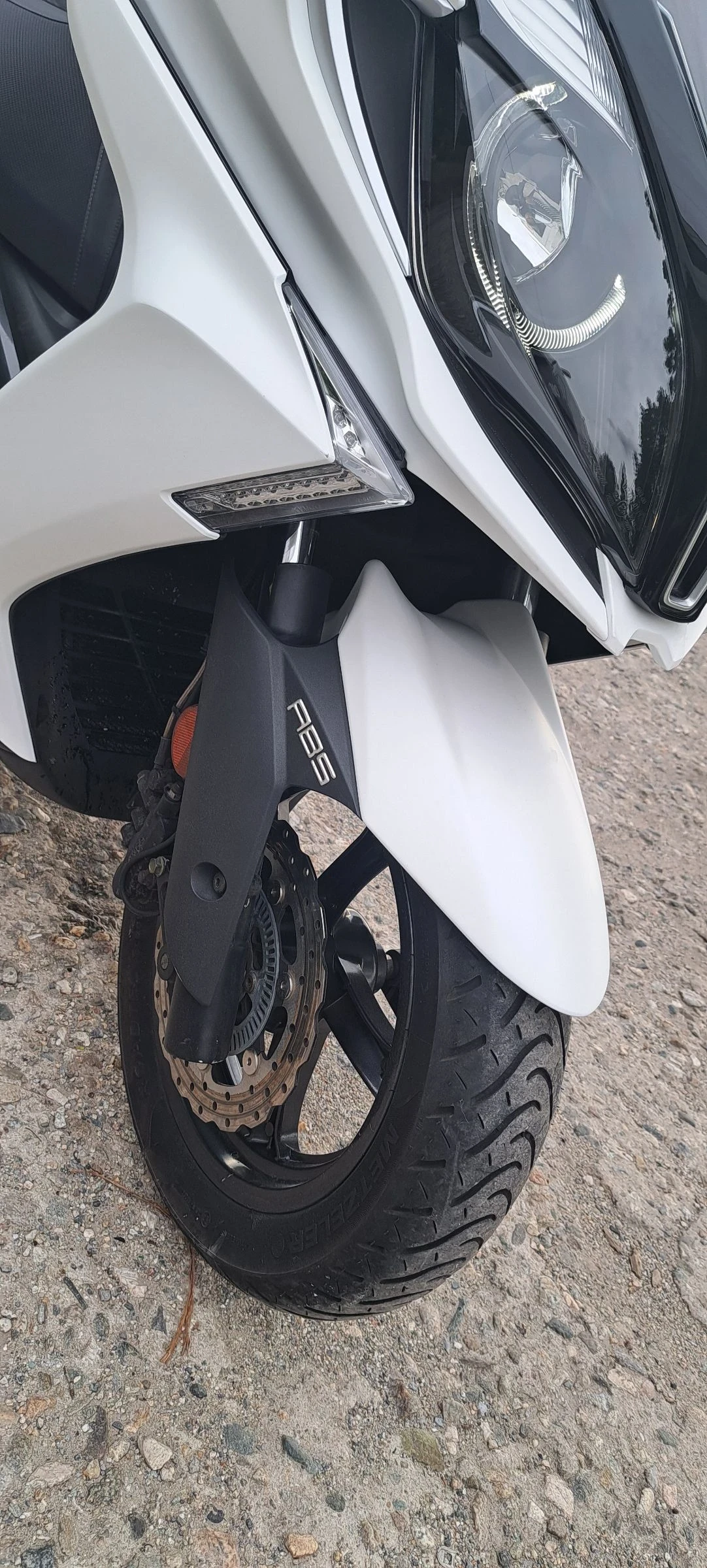 Kymco Downtown 350 abs  - изображение 9