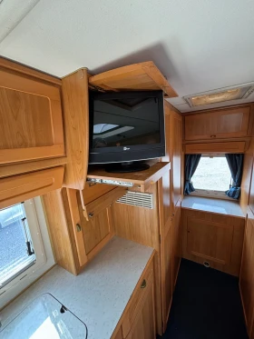 Обява за продажба на Кемпер HYMER / ERIBA B564 ~17 100 EUR - изображение 9