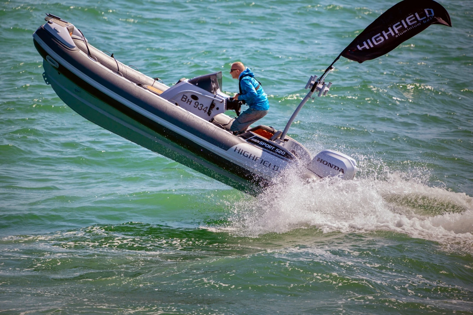 Надуваема лодка Highfield Sport 520 - изображение 5
