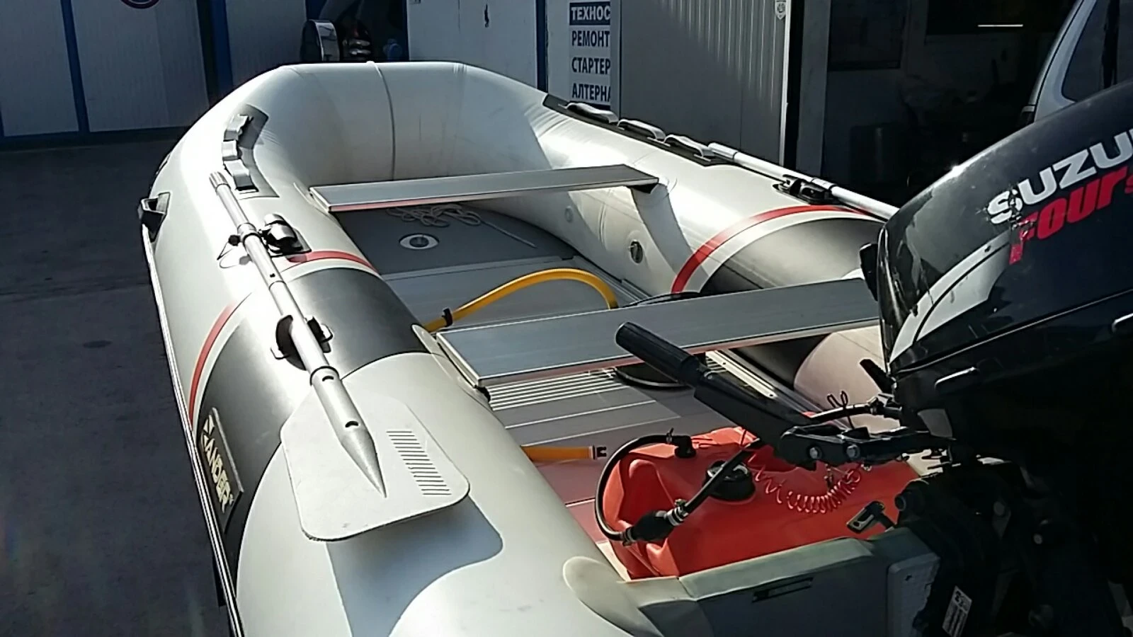 Надуваема лодка Zander 390 - изображение 3