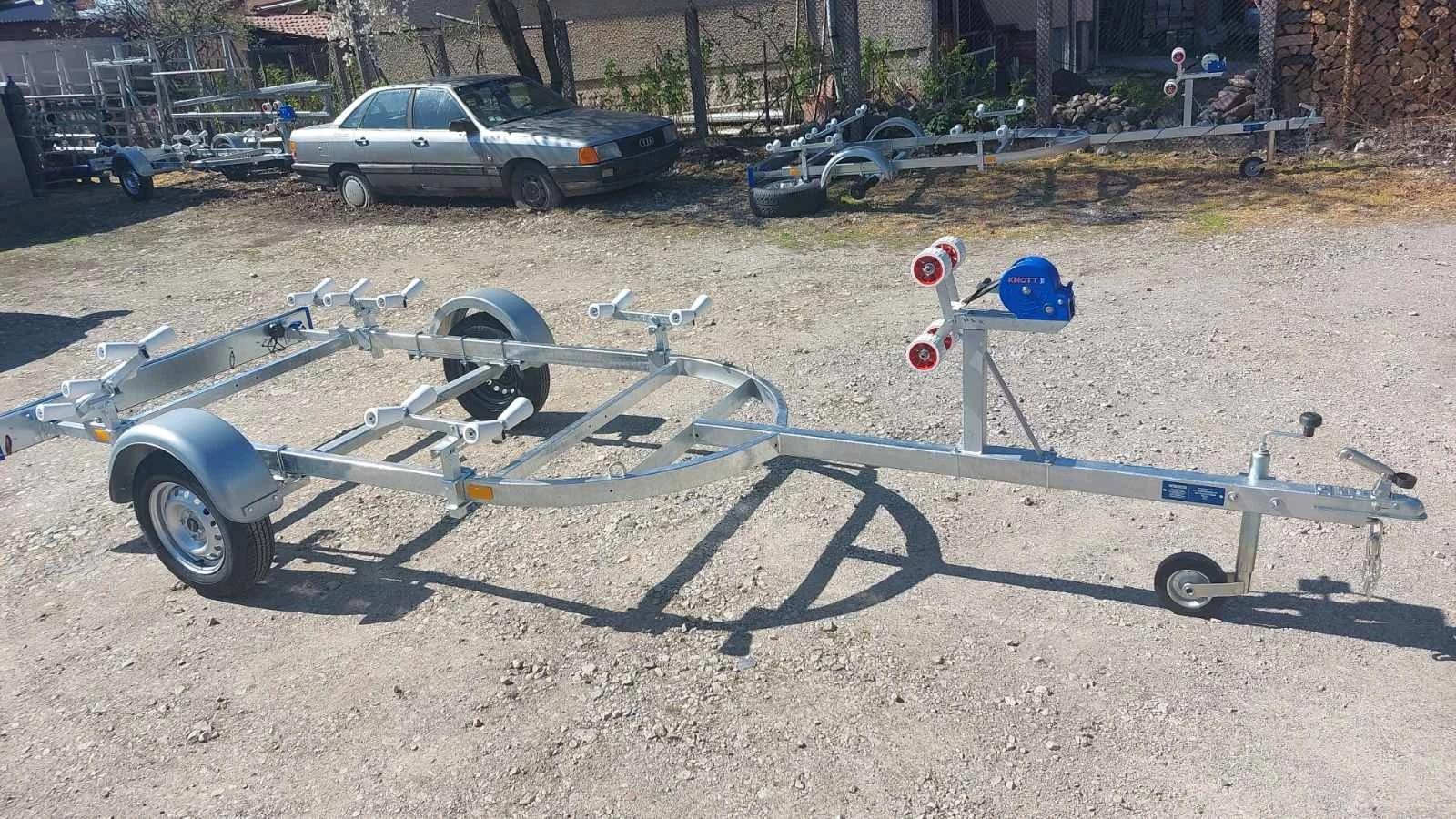   Venitrailers   3, 80 | Mobile.bg   5