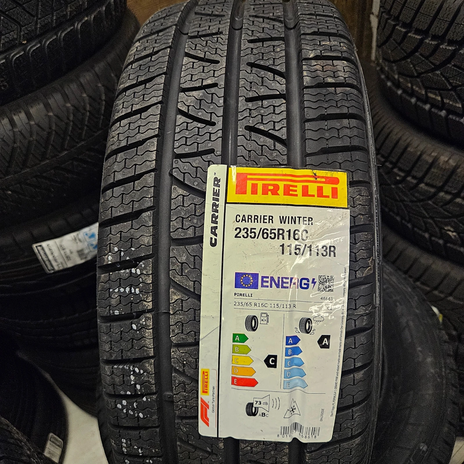 Гуми Зимни 235/65R16, снимка 6 - Гуми и джанти - 55162963