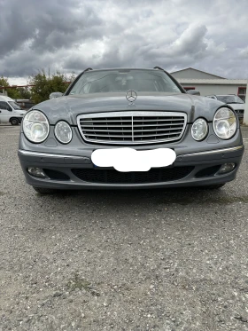  Mercedes-Benz E 320