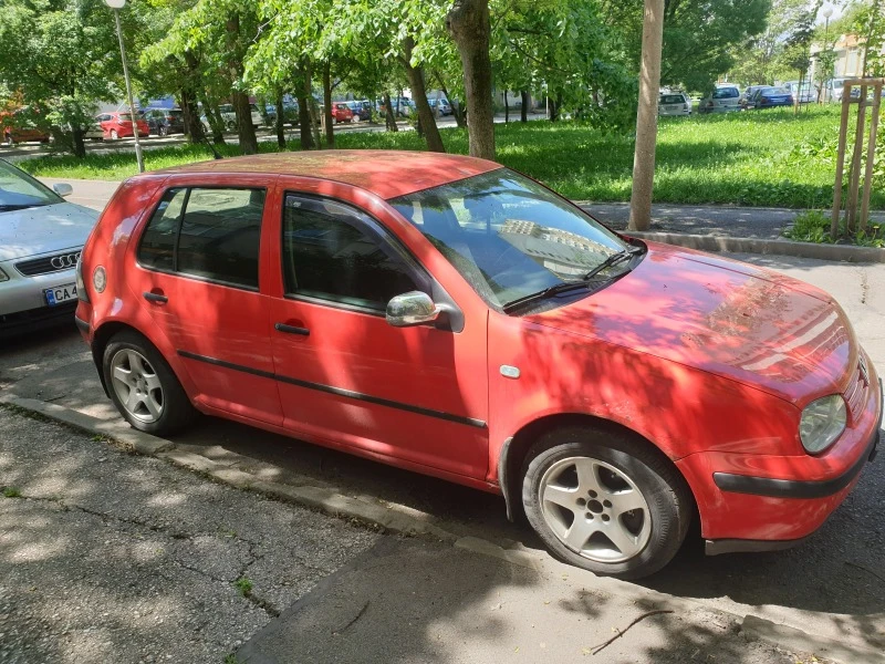 VW Golf, снимка 12 - Автомобили и джипове - 45640859