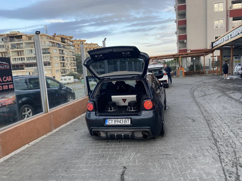 VW Golf, снимка 6 - Автомобили и джипове - 47386523