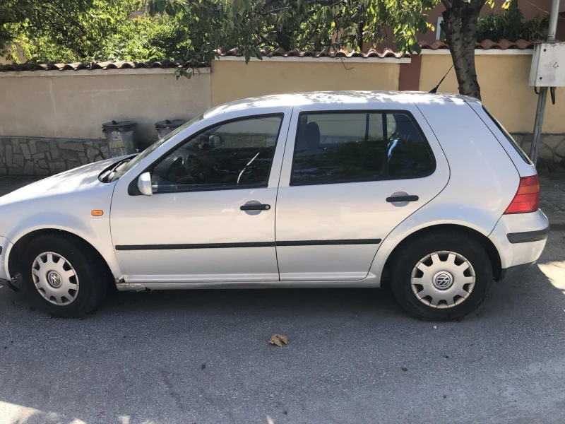 VW Golf 1.4 , снимка 3 - Автомобили и джипове - 47464962