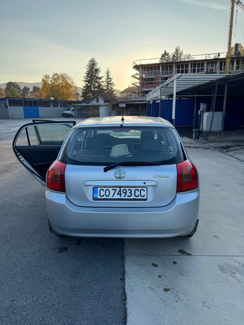 Toyota Corolla, снимка 12 - Автомобили и джипове - 47806520