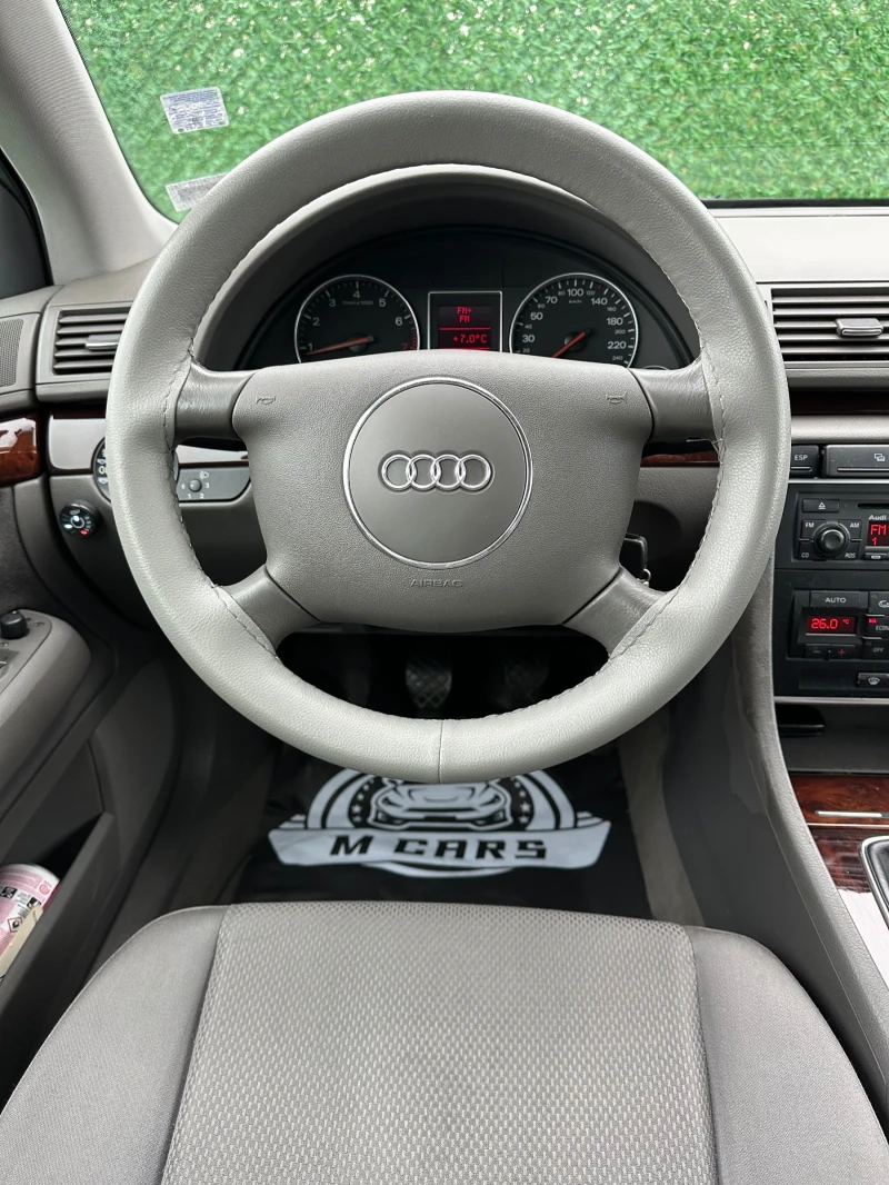 Audi A4 2.0 131кс БЕНЗИН /ГАЗ, снимка 10 - Автомобили и джипове - 48273017