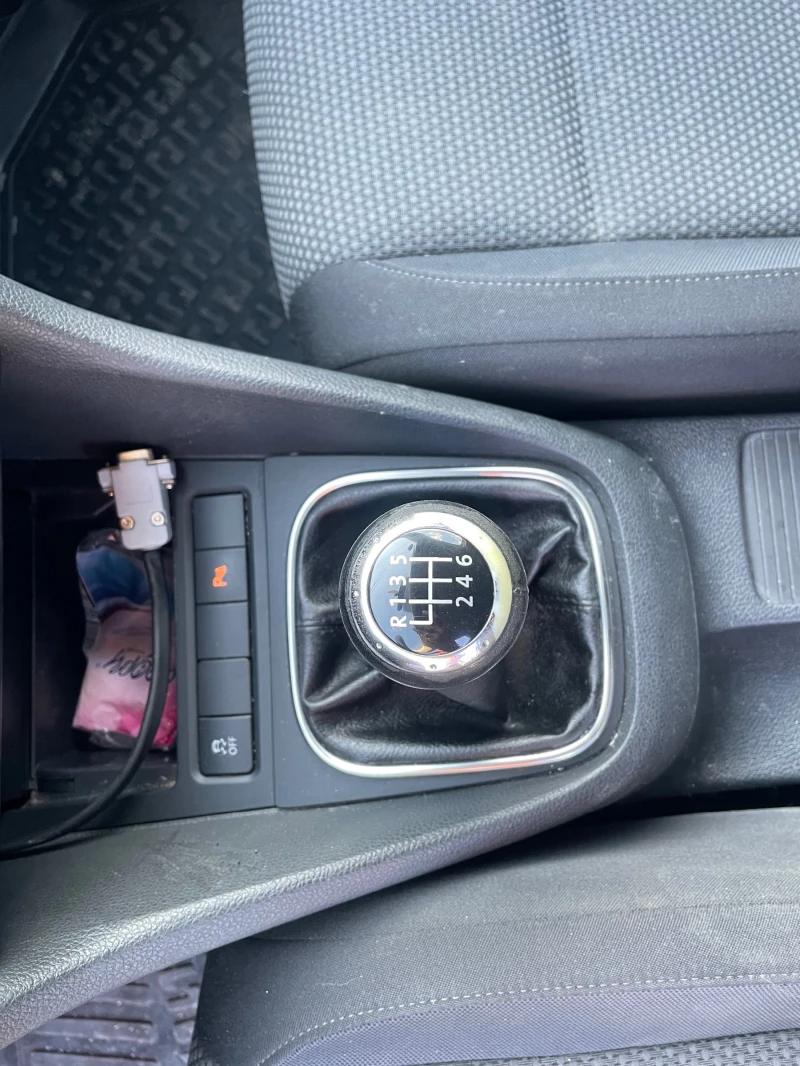 VW Golf 4x4 , снимка 9 - Автомобили и джипове - 52787316