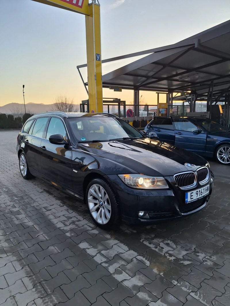 BMW 330 330i Xdrive 2011, снимка 7 - Автомобили и джипове - 51079212