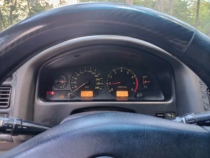 Toyota Avensis, снимка 6 - Автомобили и джипове - 52012024