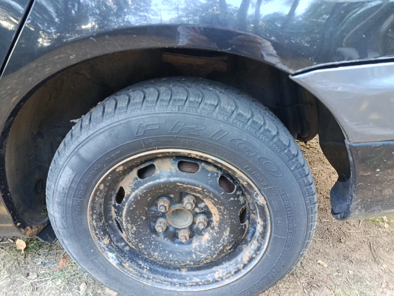 Toyota Avensis, снимка 8 - Автомобили и джипове - 52012024