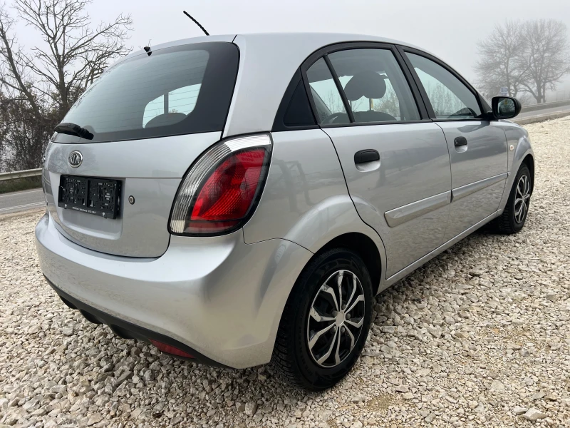 Kia Rio 1.4i/75p.s-Facelift-Klima, снимка 3 - Автомобили и джипове - 52436143