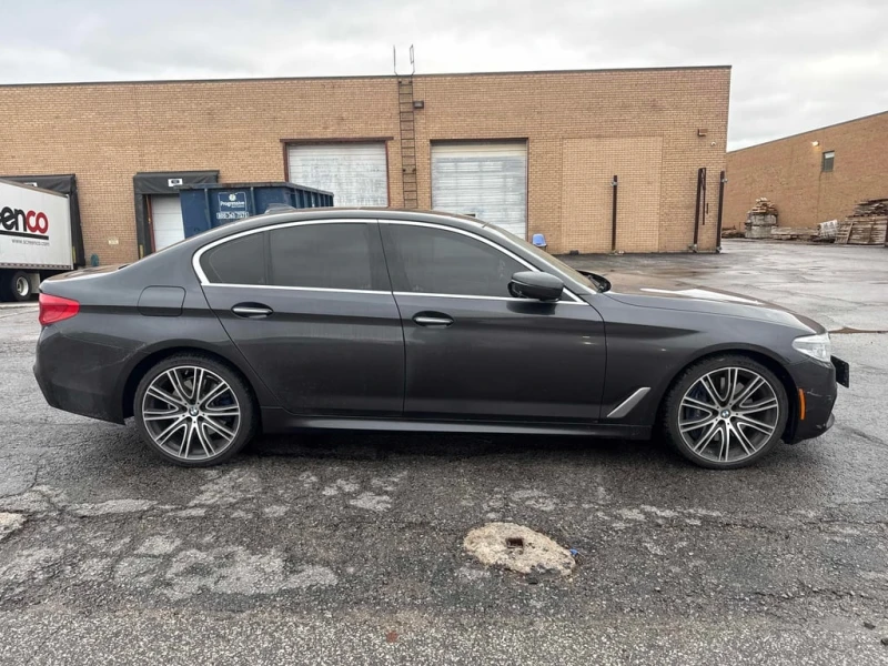 BMW 540 * 540i xDrive * CARFAX * БЕЗ ПЪРВОНАЧАЛНА ВНОСКА, снимка 3 - Автомобили и джипове - 52702922