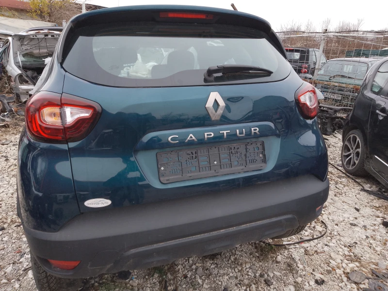 Renault Captur 0.9i, снимка 7 - Автомобили и джипове - 52703211