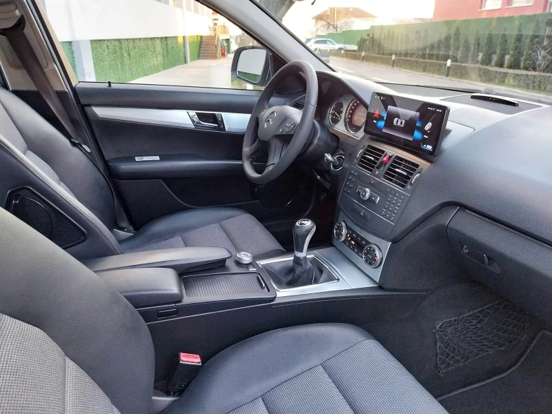 Mercedes-Benz C 200 2.2-CDI/ NAVI+ Xeno/Avantgard-ОМ646, снимка 9 - Автомобили и джипове - 52850466