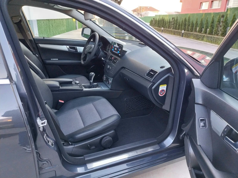 Mercedes-Benz C 200 2.2-CDI/ NAVI+ Xeno/Avantgard-ОМ646, снимка 11 - Автомобили и джипове - 52850466