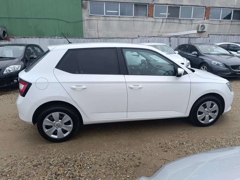 Skoda Fabia TDI, снимка 6 - Автомобили и джипове - 53206368