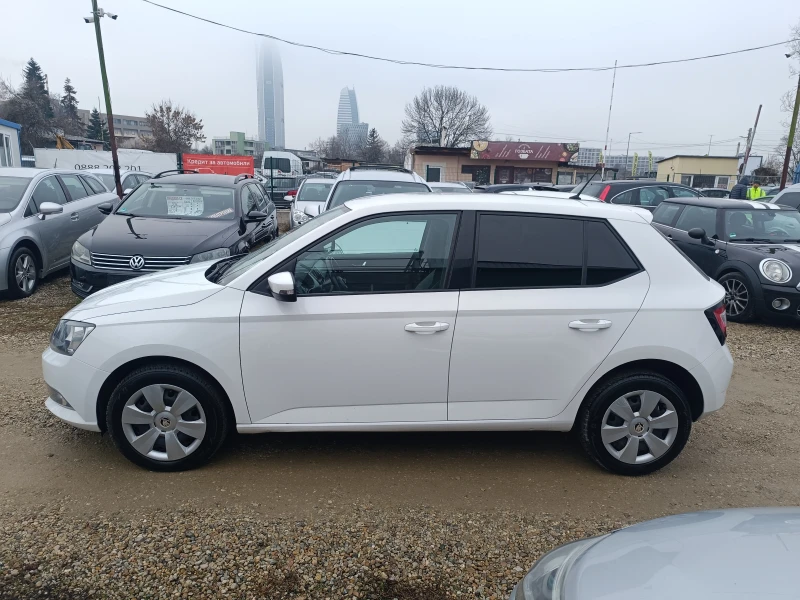 Skoda Fabia TDI, снимка 2 - Автомобили и джипове - 53206368