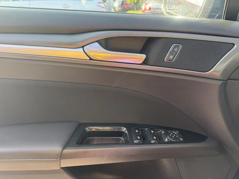 Ford Mondeo, снимка 8 - Автомобили и джипове - 53282260