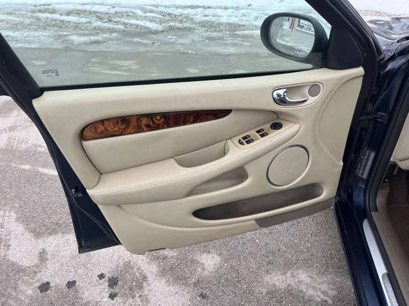 Jaguar X-type 2.2TDI 146кс 6 СКОРОСТИ АВТОПИЛОТ КЛИМАТРОНИК , снимка 7 - Автомобили и джипове - 53357655