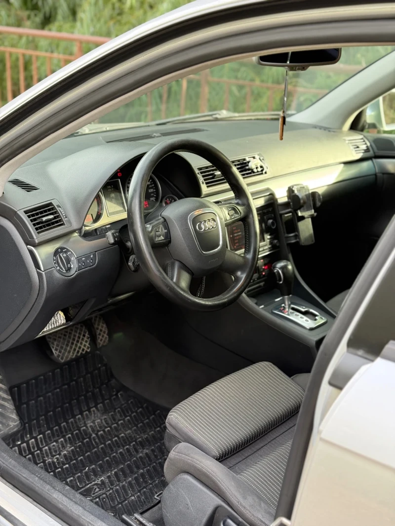 Audi A4, снимка 7 - Автомобили и джипове - 53426401