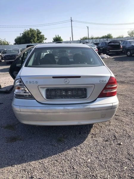 Mercedes-Benz C 200 !НА ЧАСТИ!, снимка 2 - Автомобили и джипове - 49502050