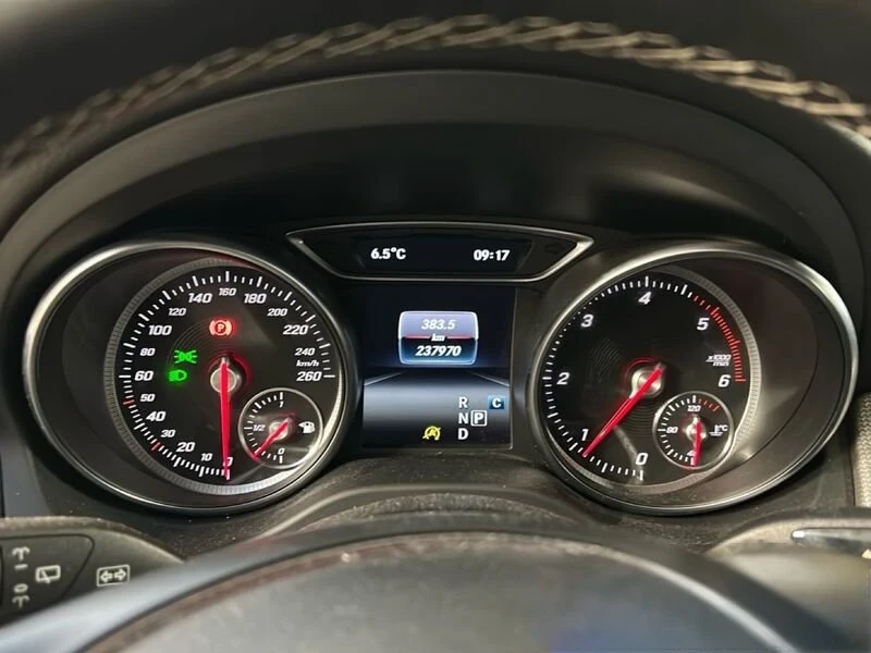 Mercedes-Benz GLA 180 * Facelift* 2018г.* СЕРВИЗНА ИСТОРИЯ* , снимка 10 - Автомобили и джипове - 53566464