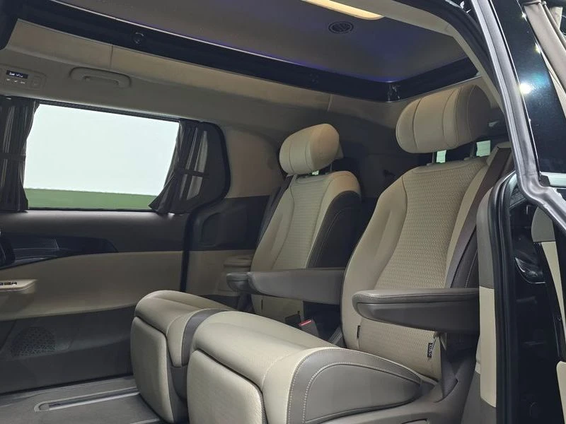 Kia Carnival 4th Gen * High Limousine* 7 местна* , снимка 10 - Автомобили и джипове - 55530272