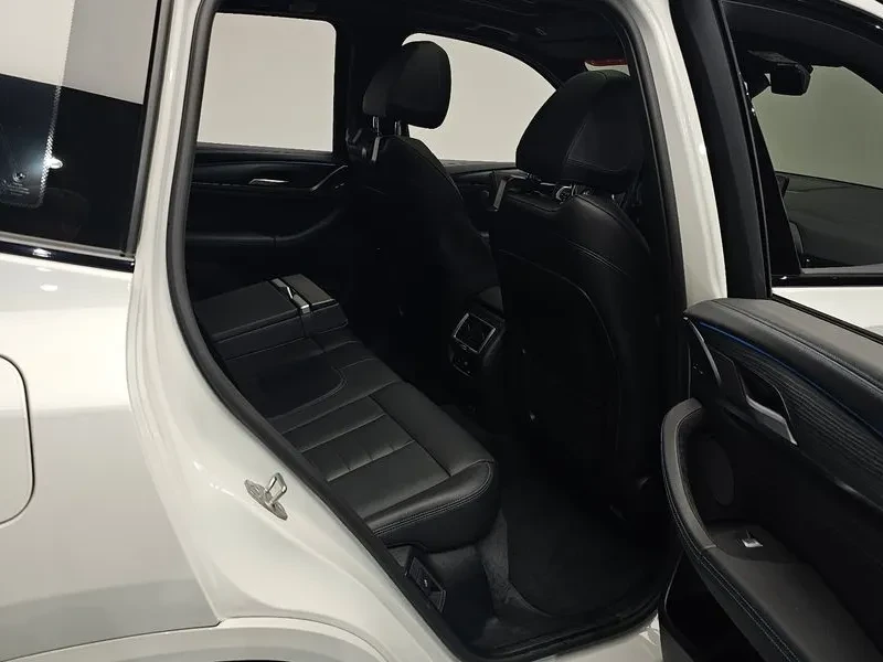BMW iX3 M Sports - ���� 30% ����� | Mobile.bg � ����������� 11
