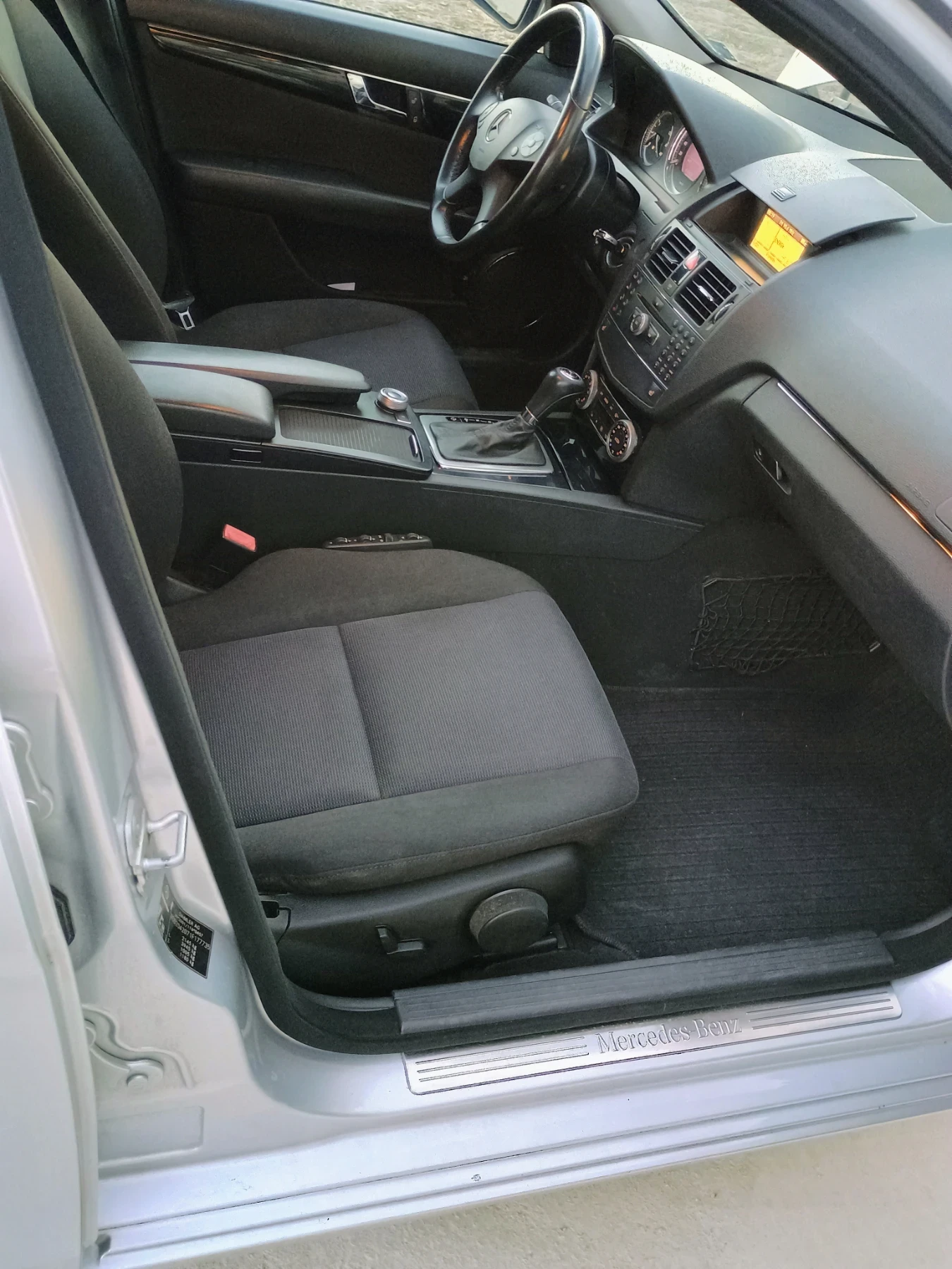 Mercedes-Benz C 200 | Mobile.bg   12