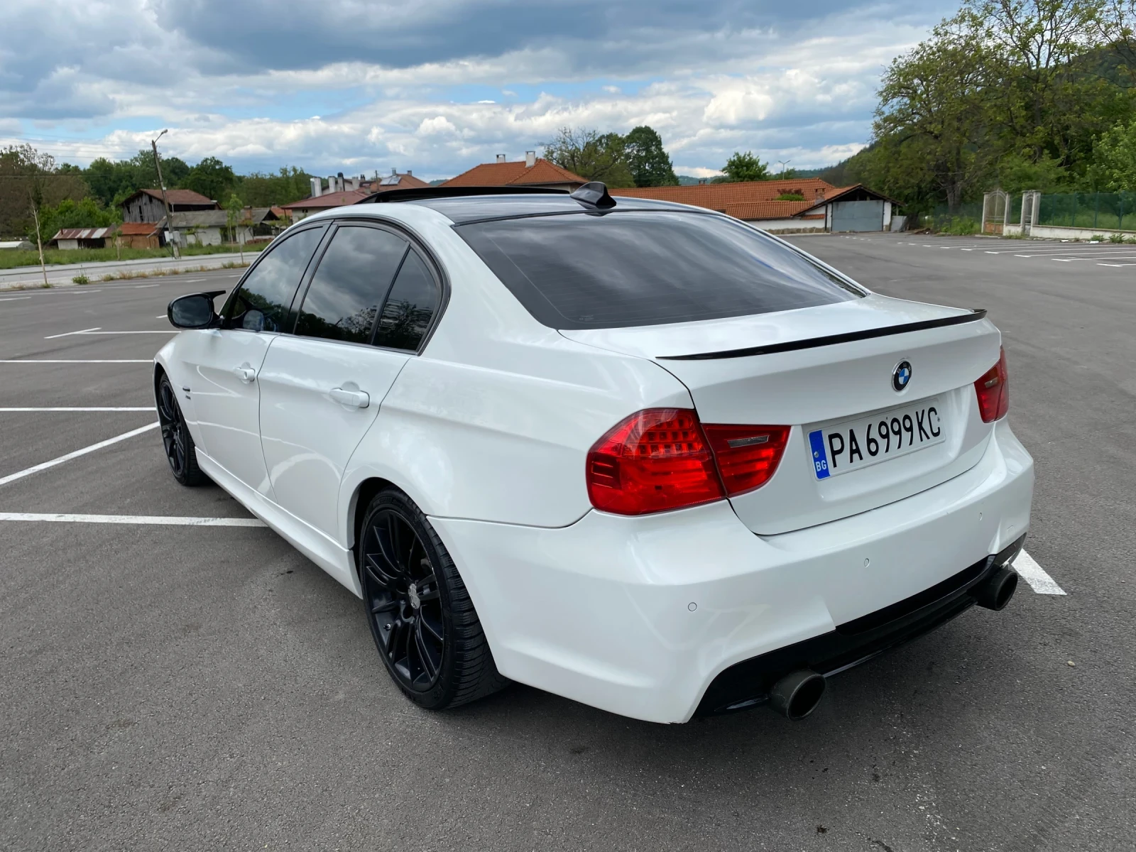 BMW 335  - изображение 8