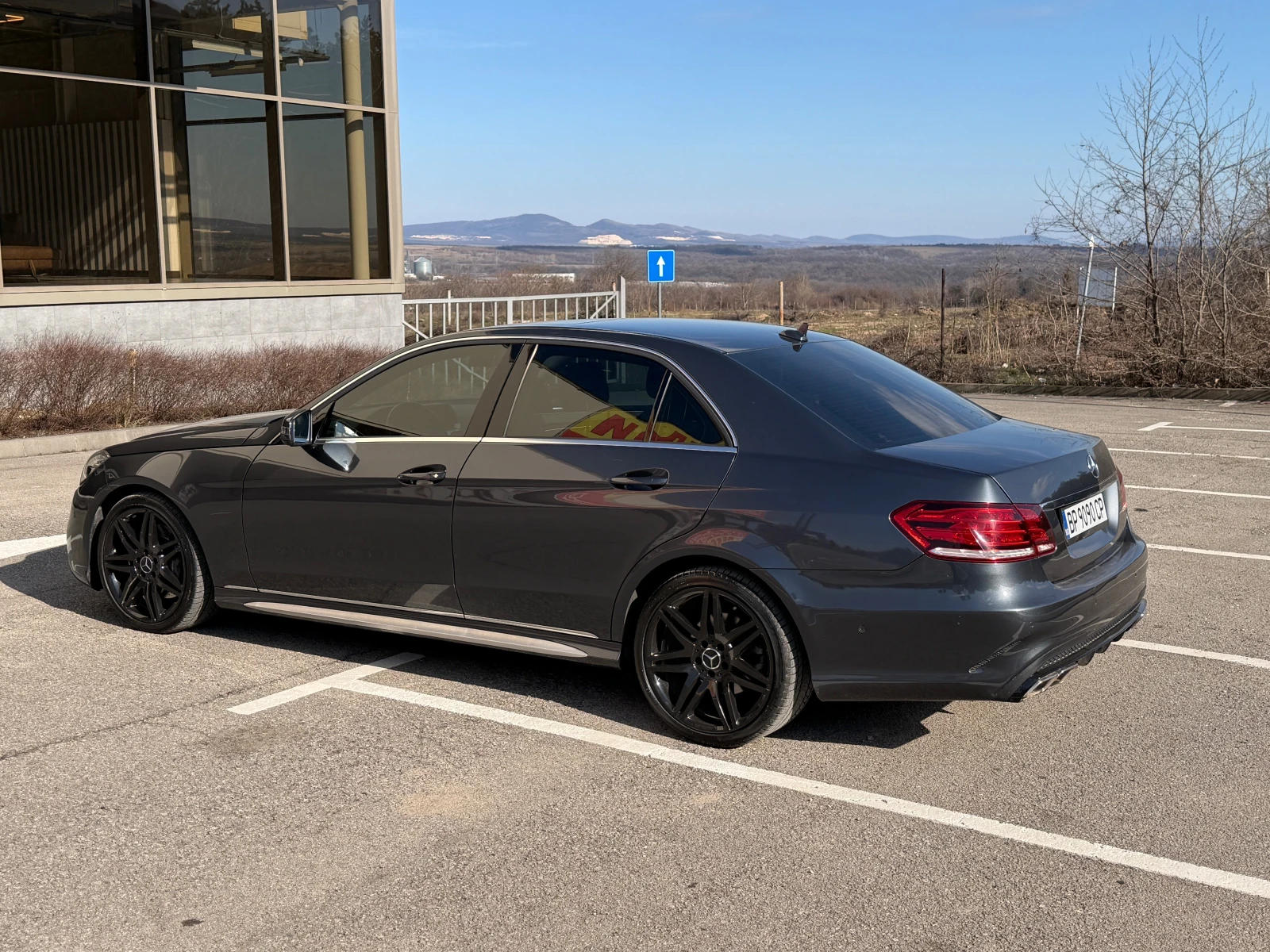 Mercedes-Benz E 400 Е400 4 MATIK, снимка 5 - Автомобили и джипове - 50717777